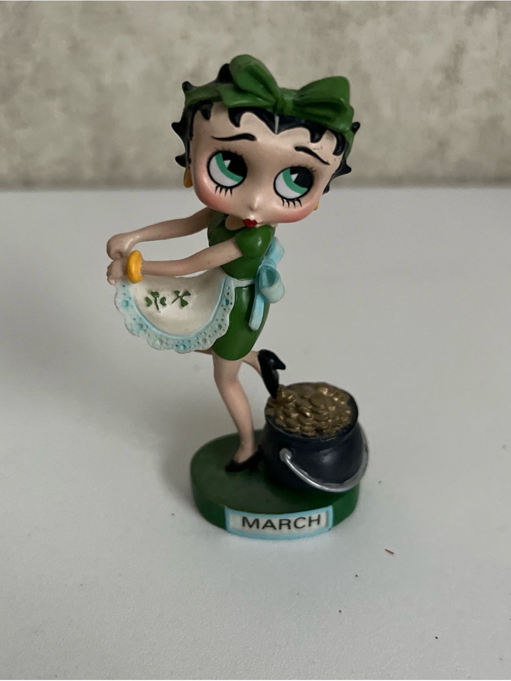 Danbury Mint Betty Boop Boopin Through the Years Perpetual Calendar March